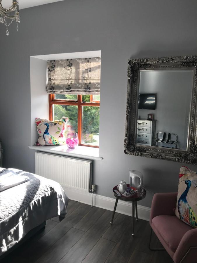 Mickering Barn Bed & Breakfast Aughton Exterior foto
