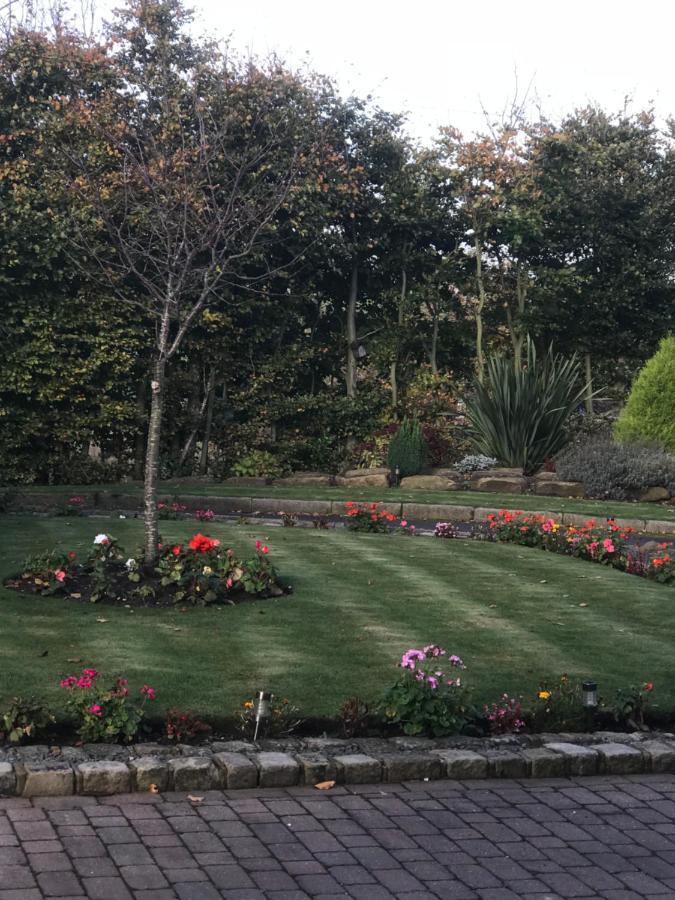 Mickering Barn Bed & Breakfast Aughton Exterior foto