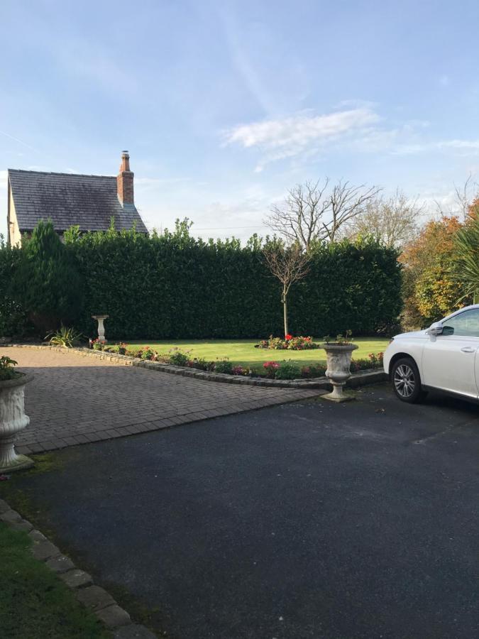 Mickering Barn Bed & Breakfast Aughton Exterior foto