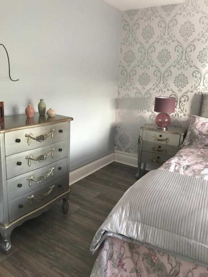 Mickering Barn Bed & Breakfast Aughton Exterior foto
